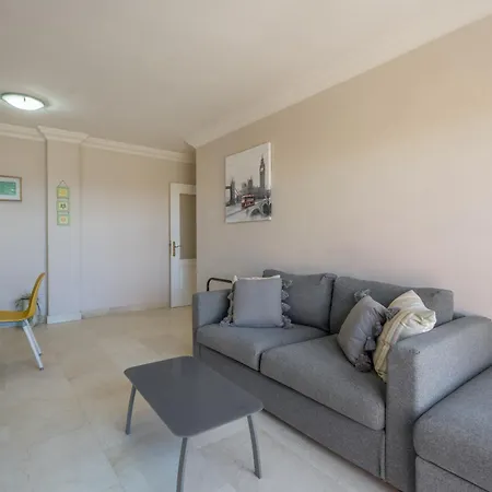 El Duque Beach-luxury Apartament- * 아데제