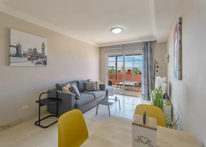 El Duque Beach-luxury Apartament- Lägenhet